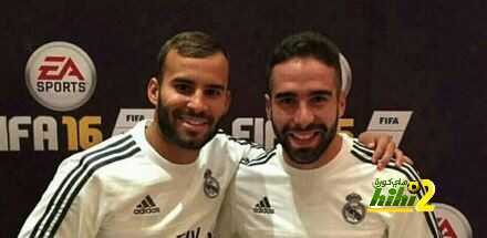 صورة : كارفاخال وخيسي أفضل لاعبي ريال مدريد لفيفا 16