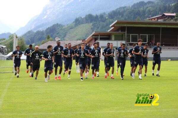صور من تدريبات الهلال