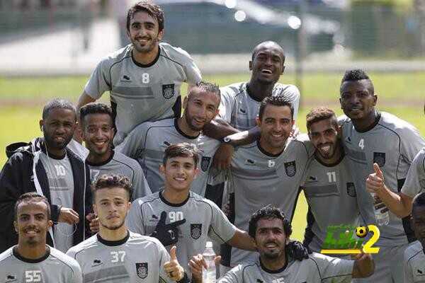 صور : تشافي ينضم لمعسكر فريقه الجديد في النمسا