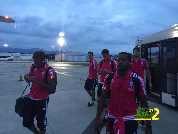 صور : نجوم اليوفينتوس يغادرون إلى مارسيليا