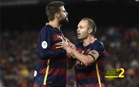 نادي برشلونة يؤكد : بيكيه لم يسب الحكم
