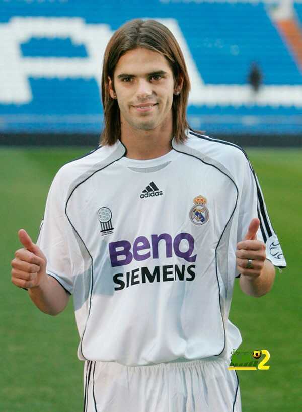 8futbolistaspelocorto_3A