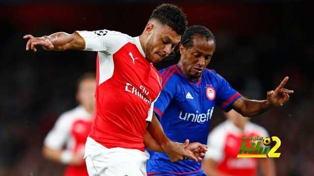 Arsenal FC v Olympiacos FC - UEFA Champions League