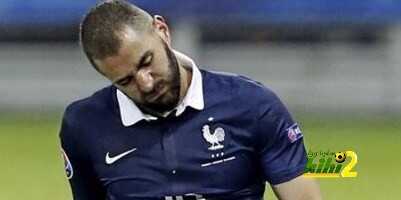فترة غياب بنزيما عن ريال مدريد