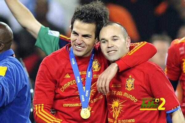 فابريجاس يحتل القمة في منتخب إسبانيا