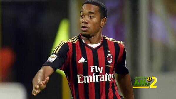 على خطى بواتينج .. ايمانويلسون يتدرب مع ميلان