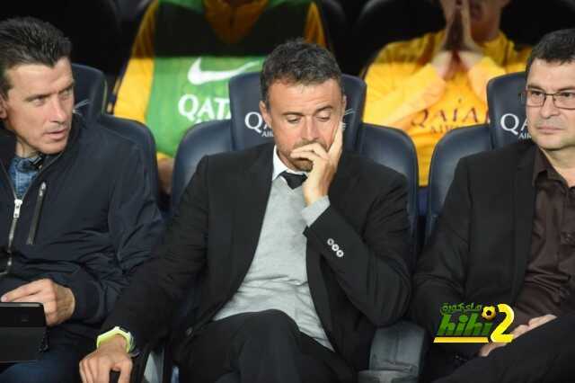 برشلونة 22 في 13