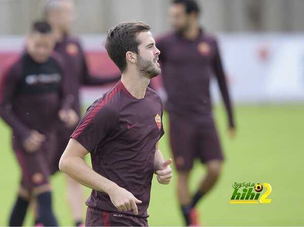صور : روما يستعد لمواجهة أودينيزي