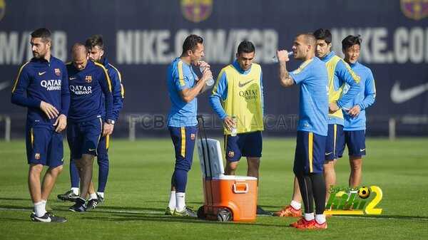 صور : تدريبات برشلونة استعداداً للكلاسيكو