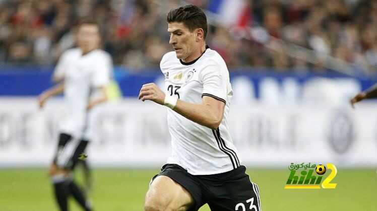 gomez1
