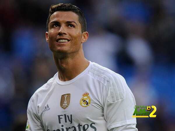 فيديو : لقطات مقلقة لجماهير الملكي من مباراة ريال مدريد ضد فياريال