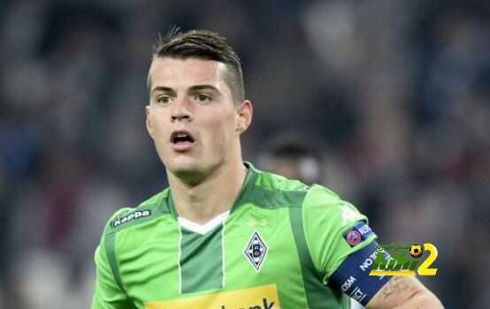 نابولي يريد التعاقد مع لاعب وسط مميز