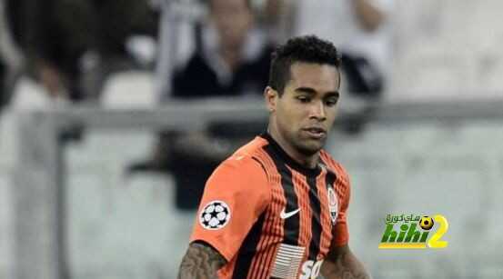 لاعب شاختار يقترب من البلوز