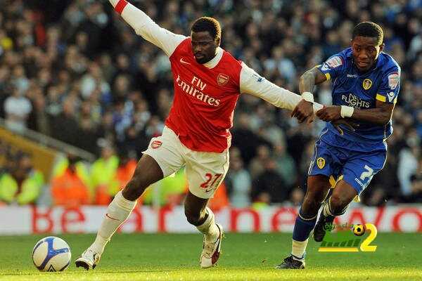 emmanuel_eboue_arsenal_gi_rf_082211_20110822210634814_600_400