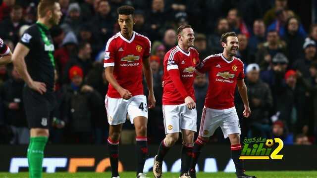 Manchester United v Stoke City - Premier League