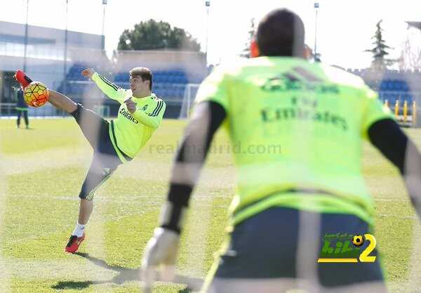 CblKnM5VIAAfCon