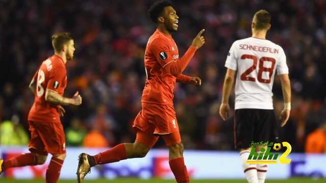 فيديو : ليفربول يحسم موقعة الذهاب بهدفين في شباك مانشستر يونايتد