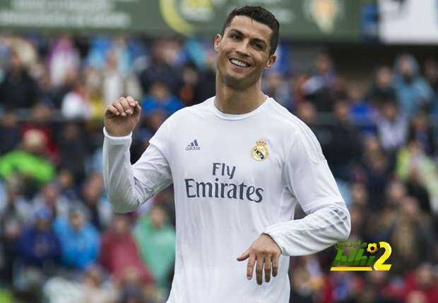مانشستر يونايتد يغلق باب عودة نجمه السابق