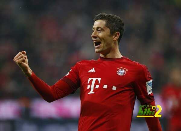 ليفاندوفيسكي يدخل تاريخ الدوري الالماني من اوسع الابواب