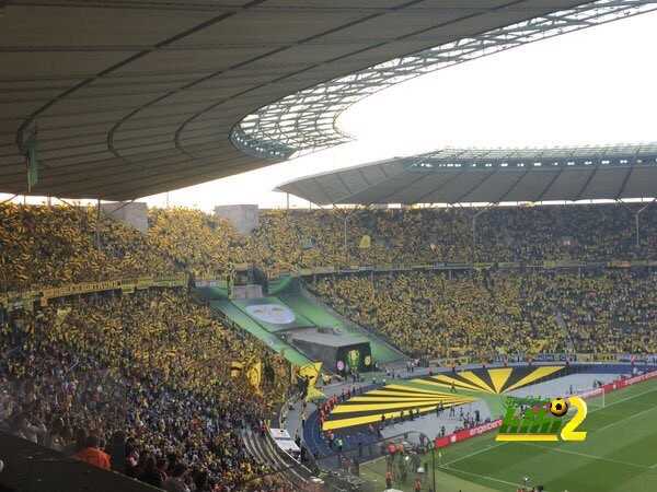 صورة : جمهور دورتموند يحرق قميص بايرن ميونخ قبل انطلاق نهائي الكأس ..!