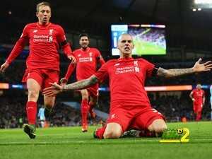 مدافع ليفربول يستعد للرحيل