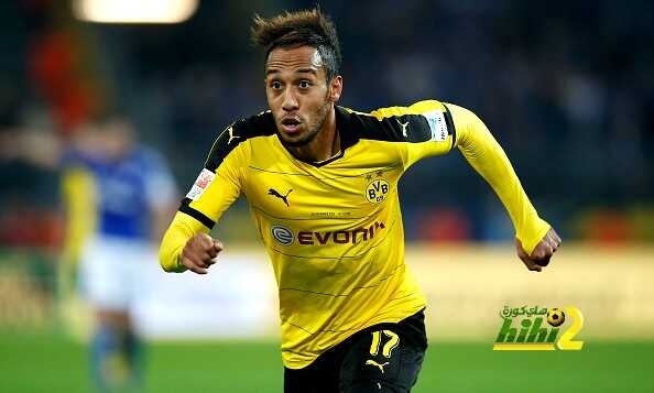 مانشستر يونايتد يرصد مبلغ مالي كبير للتعاقد مع نجم دورتموند