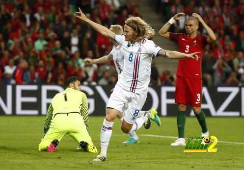 بيركير بيارناسون يدخل تاريخ ايسلندا