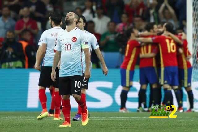 أردا توران تحول لشبح في اليورو بسبب دكة برشلونة