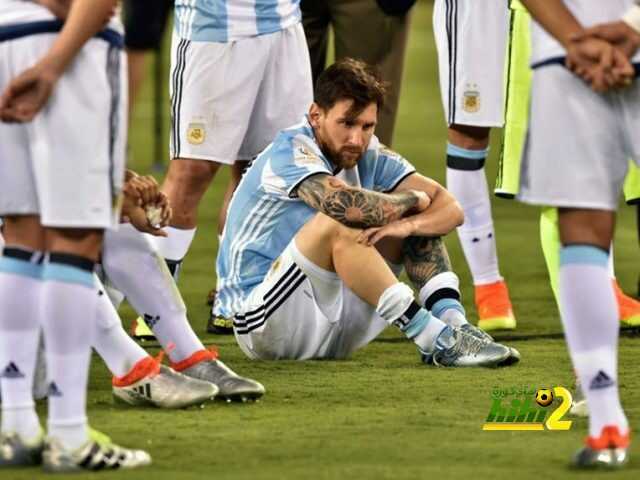 messi-sad-2706