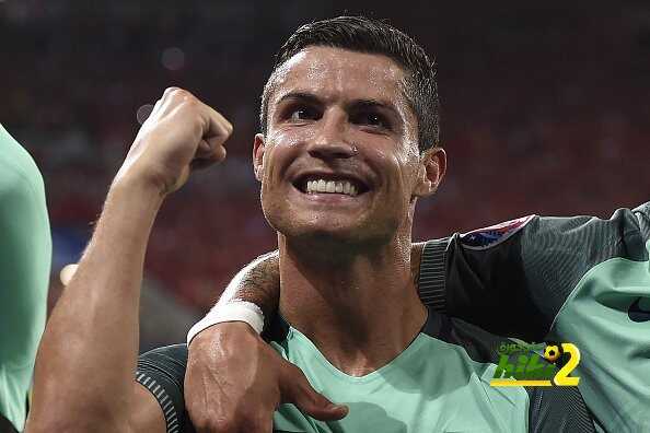 فيديو : تحليل هدف كريستيانو رونالدو الرائع ضد منتخب ويلز