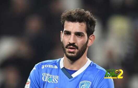 ساسولو يتقدم بعرض لضم لاعب ميلان السابق