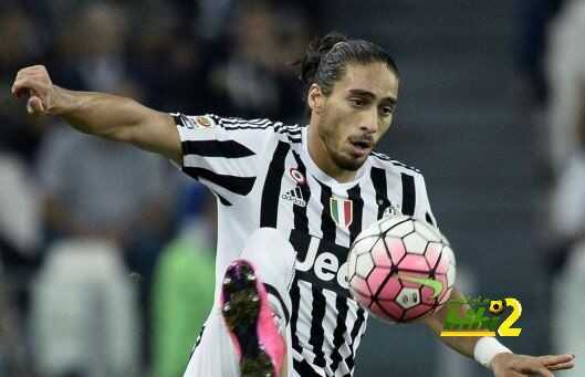 نابولي يواصل العمل لضم لاعب يوفنتوس السابق
