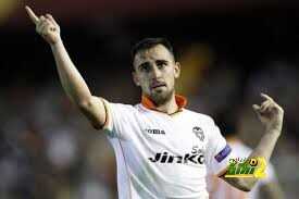 الموندو : ألكاسير طلب من فالنسيا الرحيل إلى برشلونة