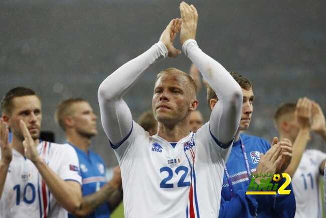 1472034700_eidur-gudjohnsen