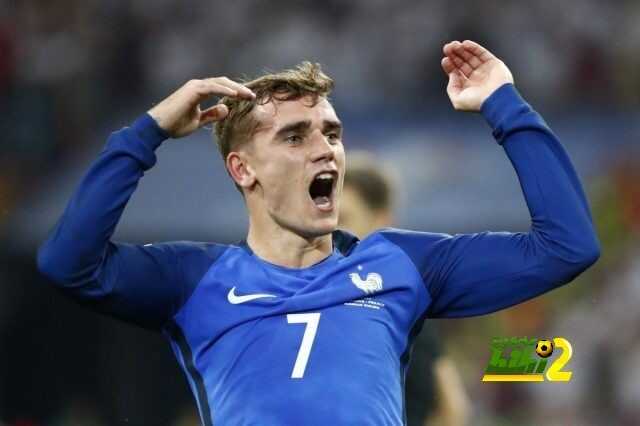 فيديو: غريزمان يبهر الجميع بتمريرة رائعة ضد روسيا البيضاء