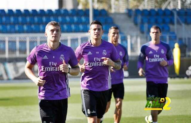 صور : استعدادات ريال مدريد لمواجهة لاس بالماس