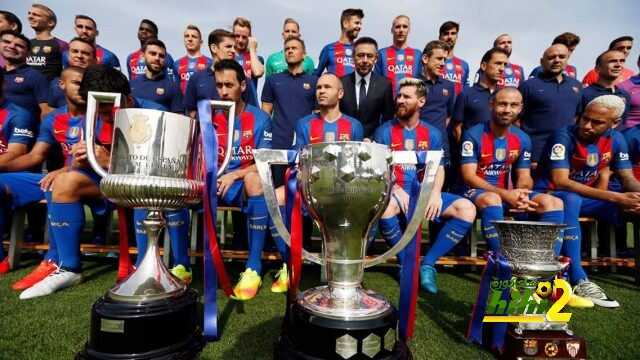 صور : كواليس التقاط نجوم برشلونة الصورة الرسمية لهذا الموسم