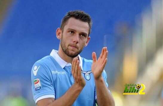 لاتسيو في طريقه لتجديد عقد لاعب الفريق
