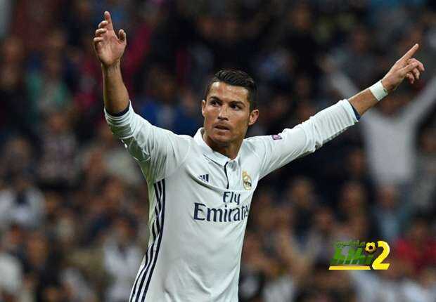 جاري نيفيل: مانشستر يونايتد من جعل من كريستيانو رجلاً