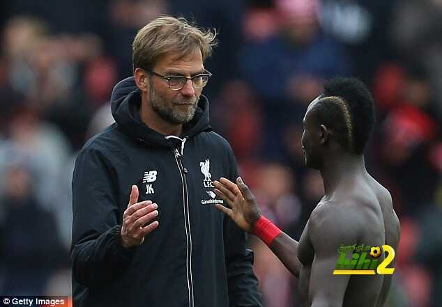 نجم ليفربول سادو ماني يمدح مدربه السابق