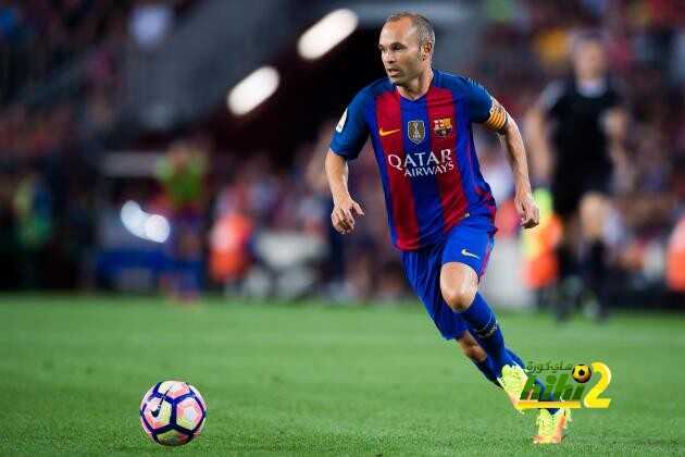 إنيستا: أتمنى إنهاء مسيرتي مع برشلونة وسيتوقف ذلك على عاملان هامان