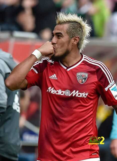 لوزانو أفضل لاعب في مباراة دورتموند و إنغلوستاد