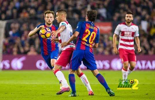 السبورت ” عقول لاعبي برشلونة في ملعب الاتحاد “