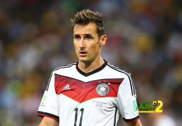 أسطورة المنتخب الألماني يعلن اعتزاله وإتجاهه للتدريب