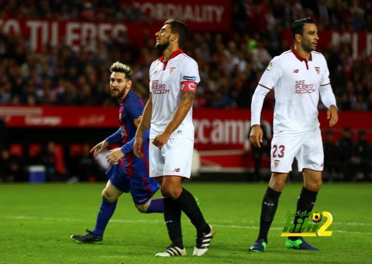 برشلونة يلحق باشبيلية اول هزيمة له على ملعبه
