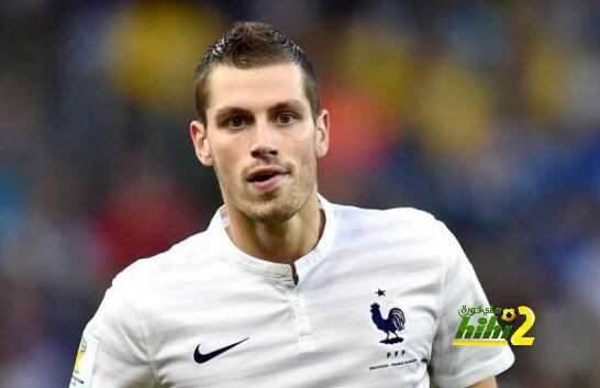 صراع انجليزي لضم لاعب مانشستر يونايتد