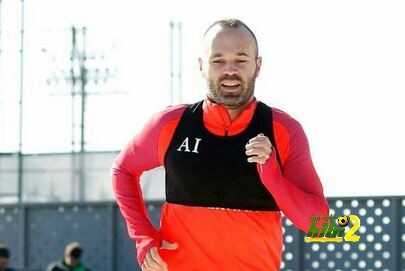 تغريدة انيستا إثر العودة لتدريبات برشلونة