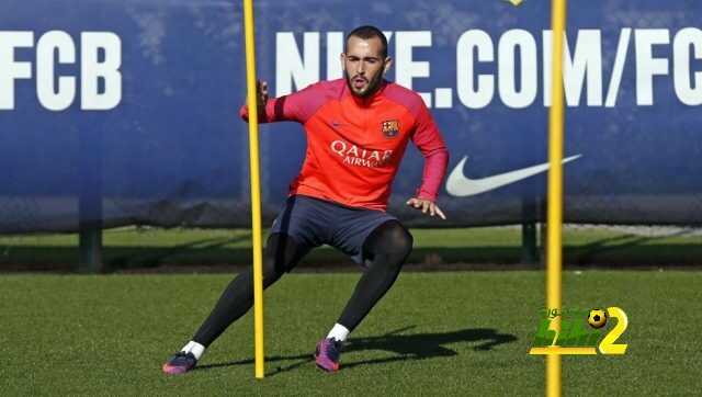 سبب غياب فيدال عن قائمة برشلونة أمام سوسيداد