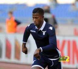 ميلان يضع عينه على لاعب لاتسيو