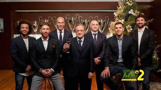 ريال مدريد يهنئ متابعيه بالكريسماس
